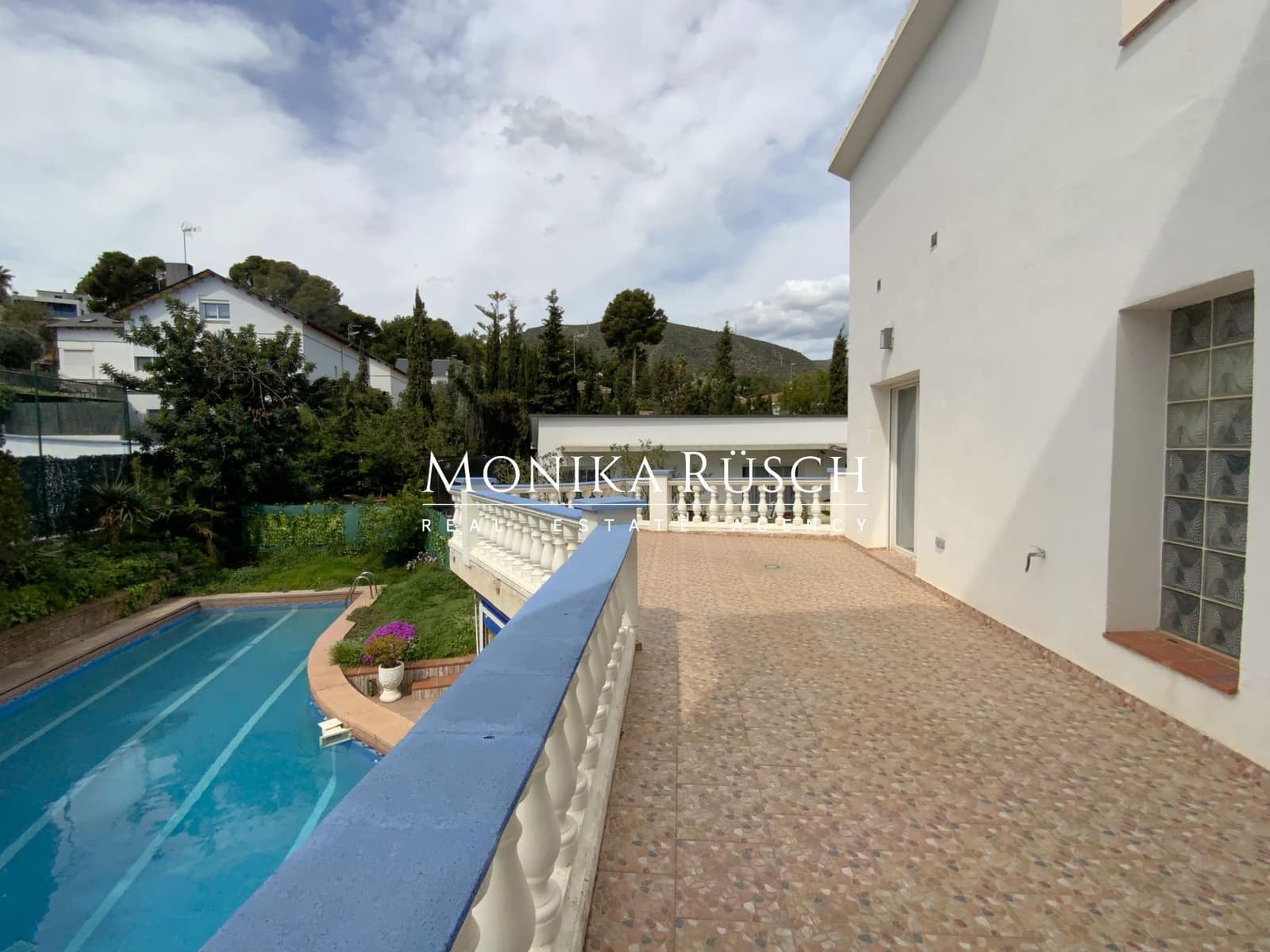 6 slaapkamer Villa te koop in Castelldefels - € 1.600.000 (Ref: 9972831)