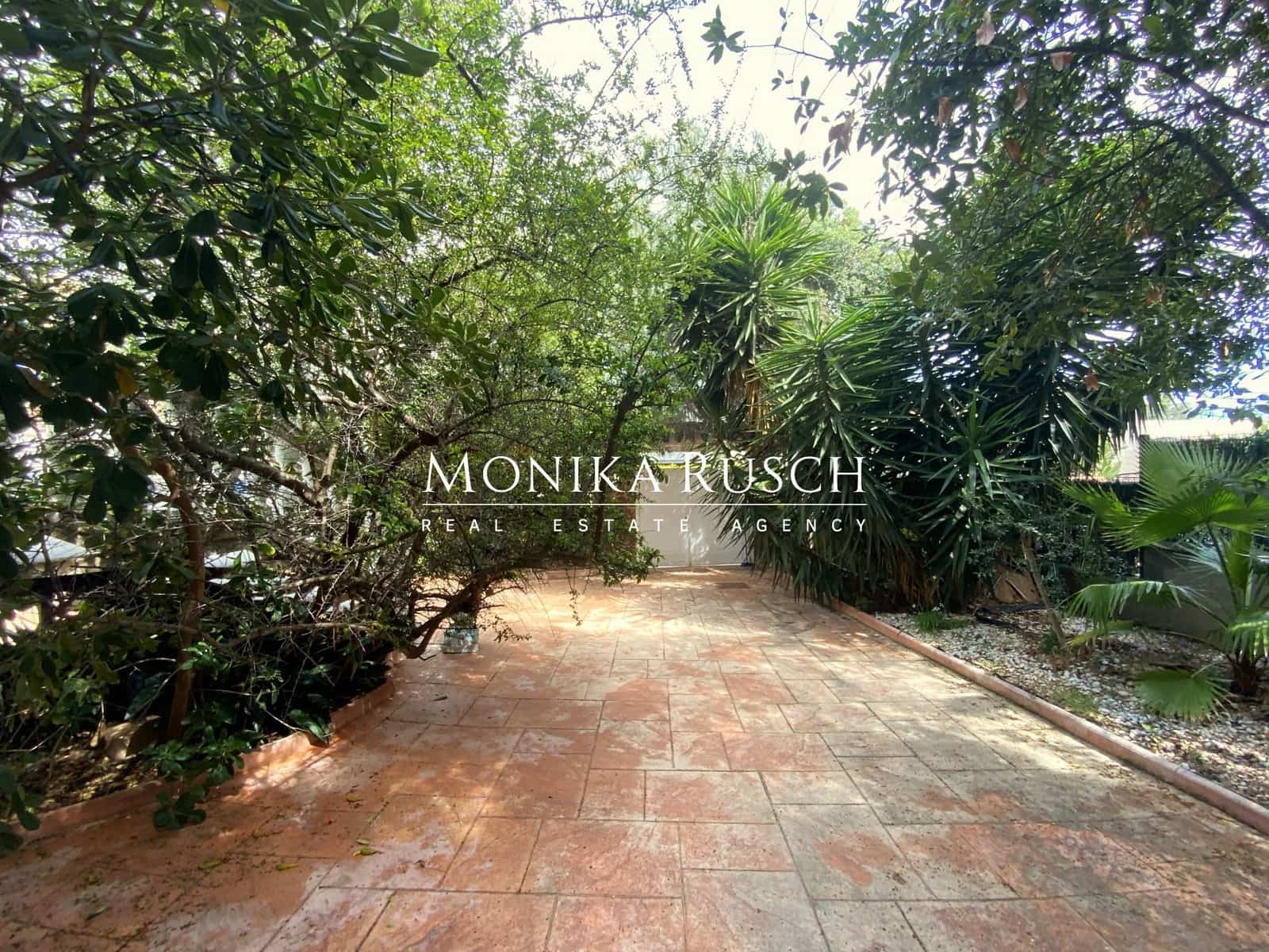 6 slaapkamer Villa te koop in Castelldefels - € 1.600.000 (Ref: 9972831)