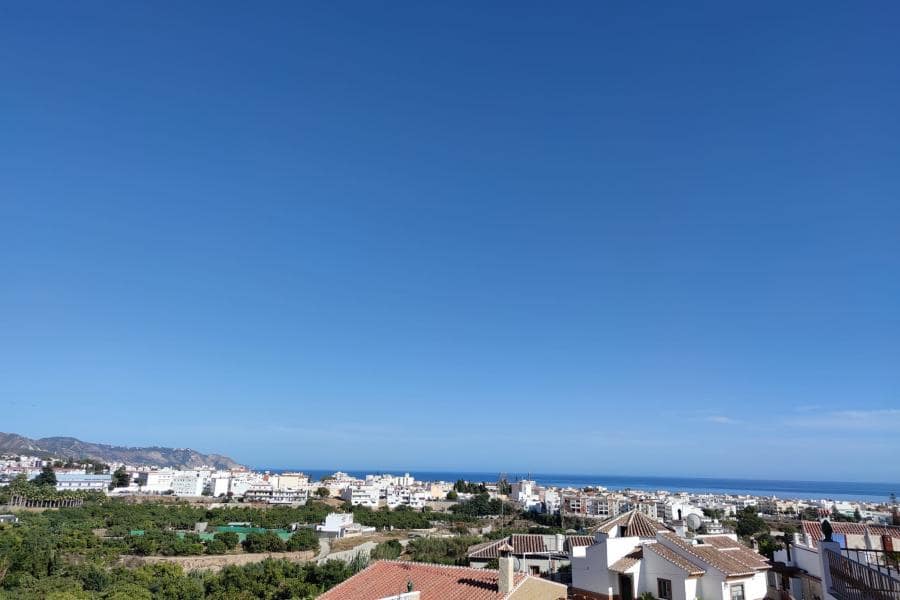 7 bedroom Villa for sale in Nerja with pool - € 784,000 (Ref: 7614274)