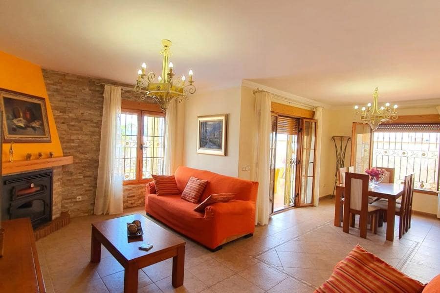 7 bedroom Villa for sale in Nerja with pool - € 784,000 (Ref: 7614274)