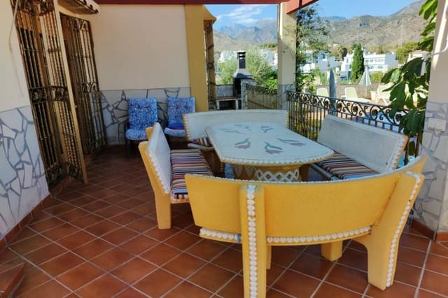 7 bedroom Villa for sale in Nerja with pool - € 784,000 (Ref: 7614274)