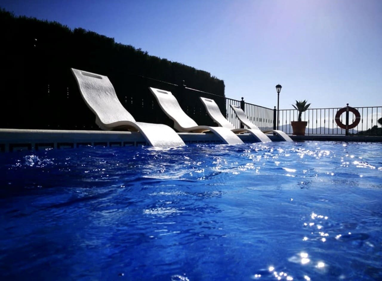 7 soveværelse Villa til salg i Frigiliana med swimmingpool - € 1.250.000 (Ref: 8847402)