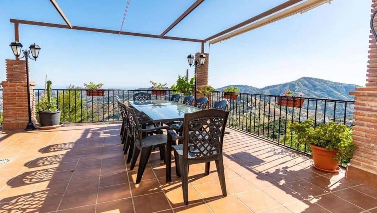 7 soveværelse Villa til salg i Frigiliana med swimmingpool - € 1.250.000 (Ref: 8847402)