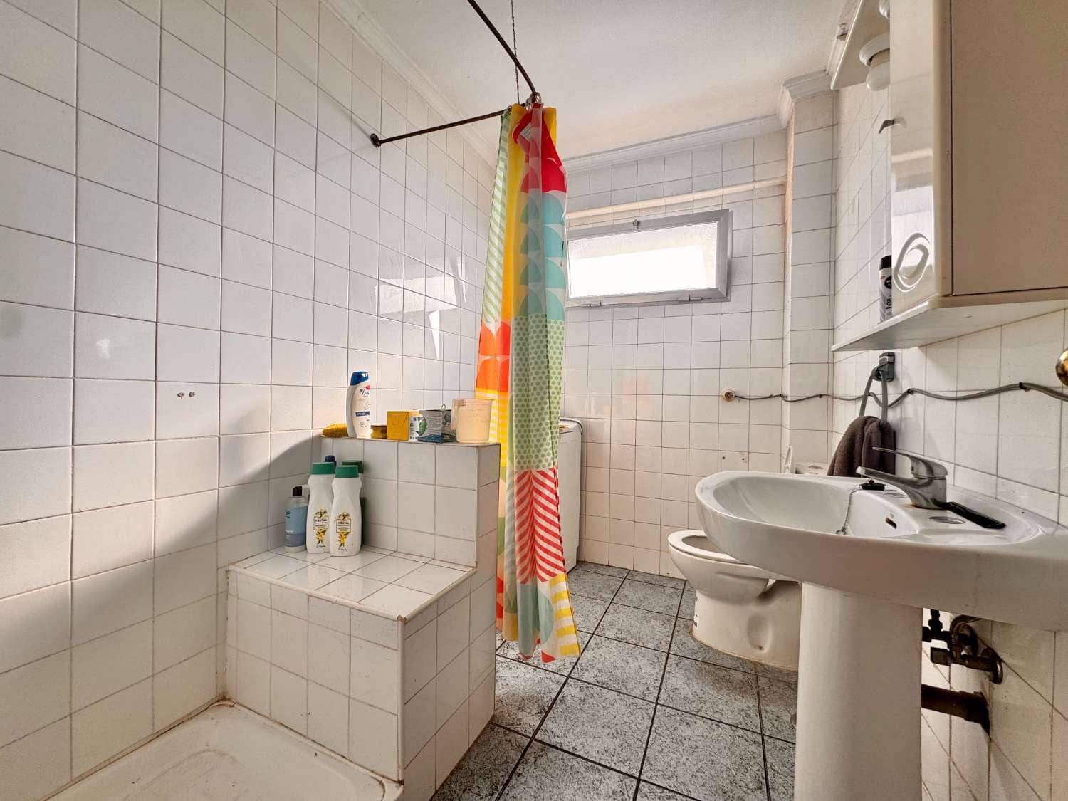 Piso de 3 habitaciones en Nerja en venta - 200.000 € (Ref: 9110065)