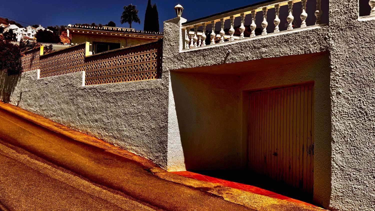 3 soverom Villa til salgs i Nerja med svømmebasseng garasje - € 650 000 (Ref: 9212539)