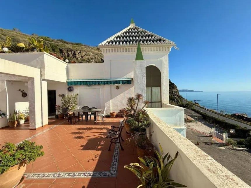 3 soveværelse Lejlighed til salg i Torrox med garage - € 920.000 (Ref: 9272113)