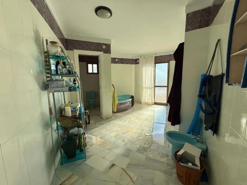 3 soveværelse Lejlighed til salg i Torrox med garage - € 920.000 (Ref: 9272113)