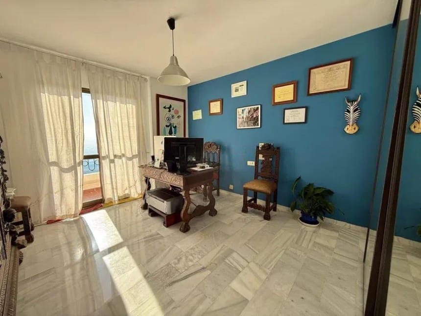 3 soveværelse Lejlighed til salg i Torrox med garage - € 920.000 (Ref: 9272113)