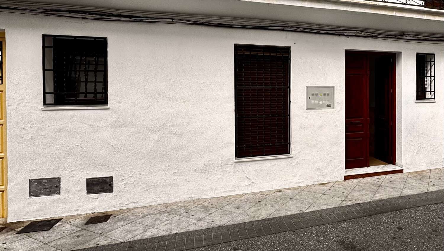 3 bedroom Flat for rent in Frigiliana - € 1,300 (Ref: 9284919)