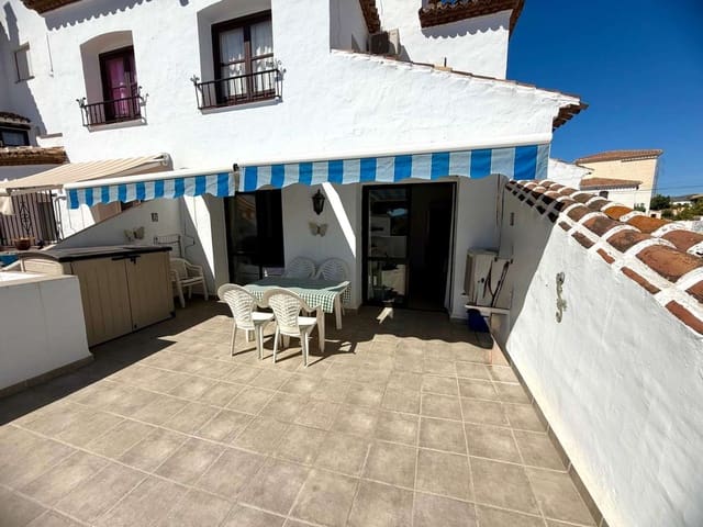 1 chambre Appartement à vendre à Nerja avec piscine - 249 900 € (Ref: 9353204)