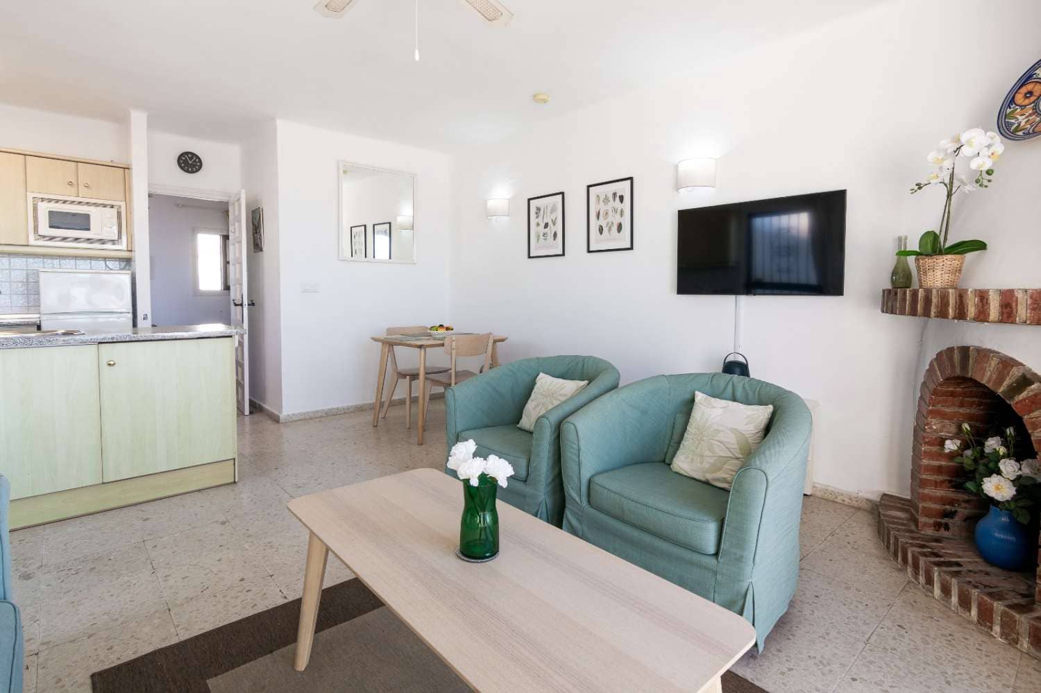 1 chambre Appartement à vendre à Nerja avec piscine - 250 000 € (Ref: 9358909)