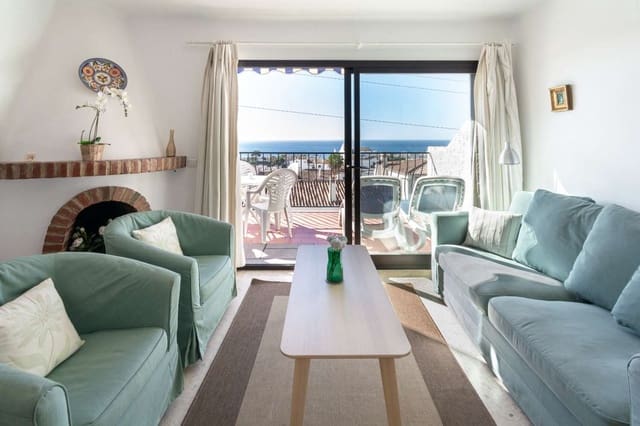 1 bedroom Apartment for sale in Capistrano, Nerja with pool - € 250,000 (Ref: 9358909)
