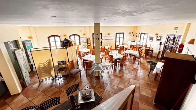 Restaurant/Bar til salgs i Frigiliana - € 800 000 (Ref: 9374993)