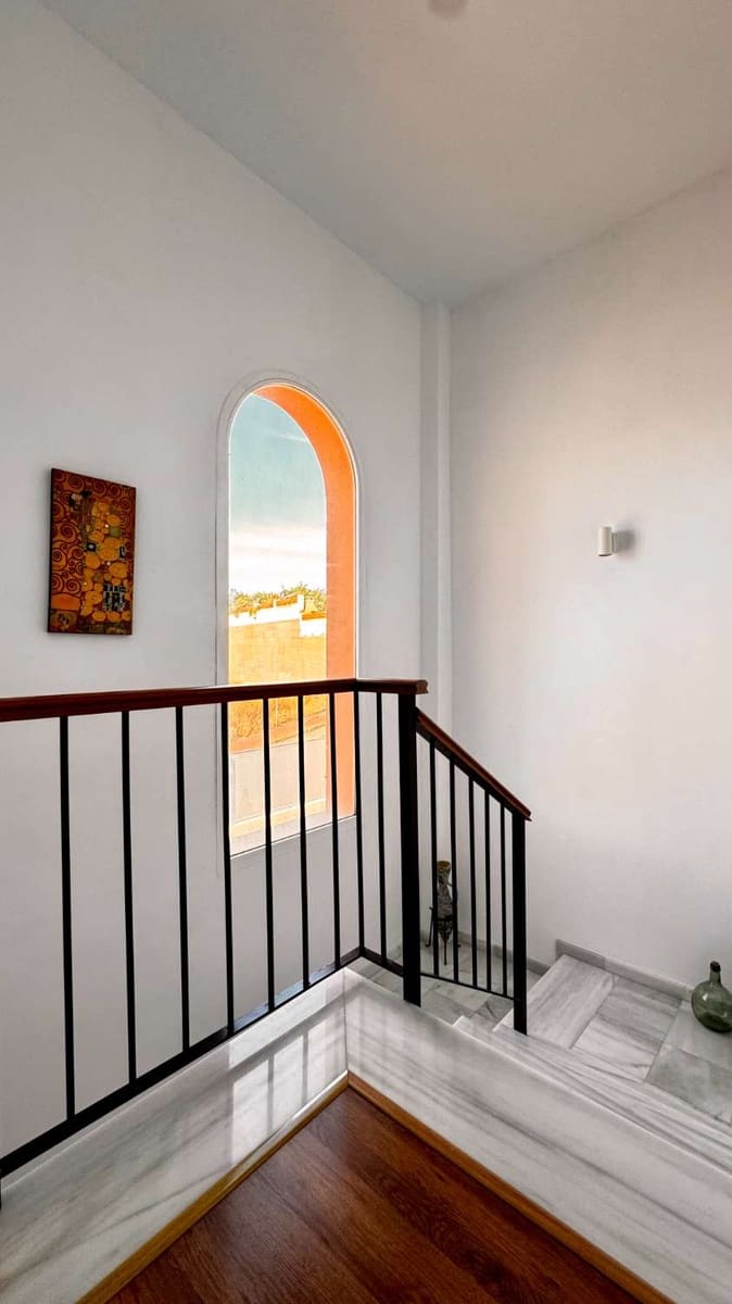 3 makuuhuone Huvila vuokrattavana paikassa Torrox-Costa mukana uima-altaan 
autotalli - 1 500 € (Ref: 9374994)