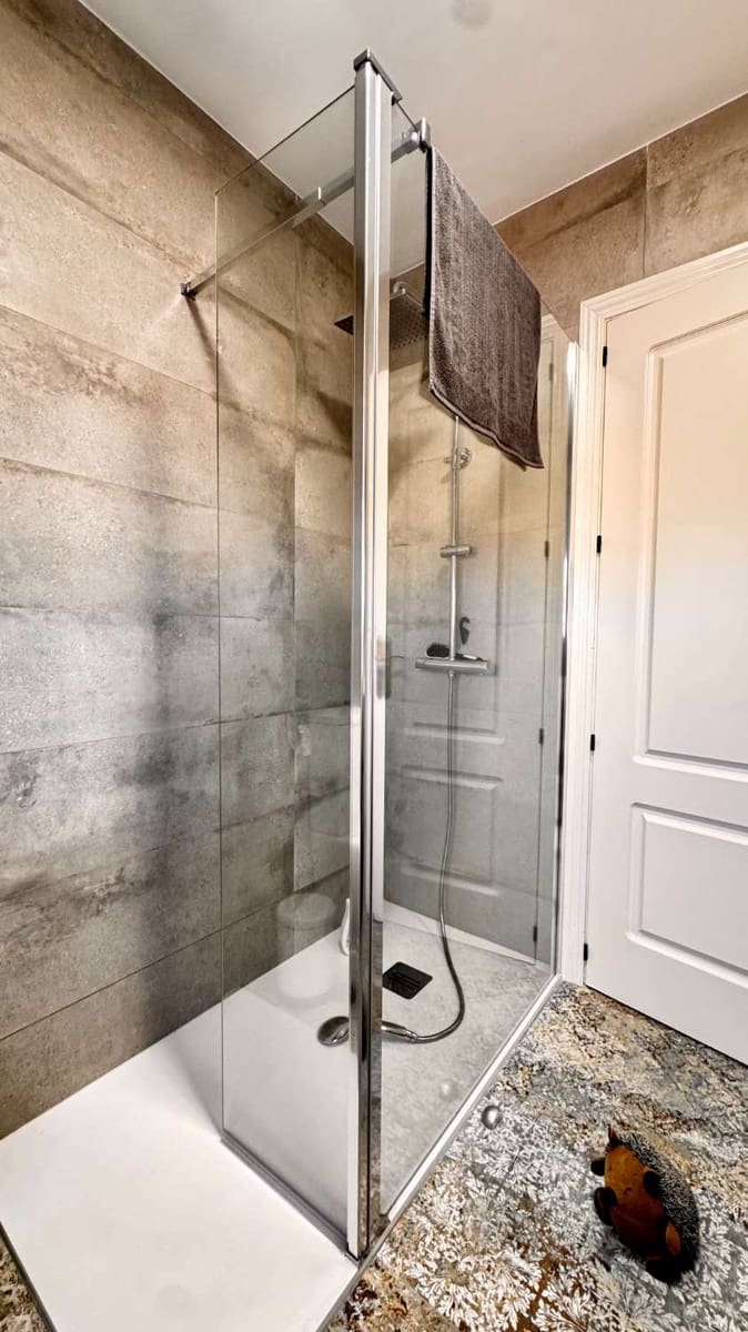 3 makuuhuone Huvila vuokrattavana paikassa Torrox-Costa mukana uima-altaan 
autotalli - 1 500 € (Ref: 9374994)