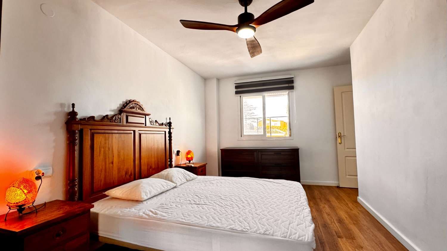 3 makuuhuone Huvila vuokrattavana paikassa Torrox-Costa mukana uima-altaan 
autotalli - 1 500 € (Ref: 9374994)