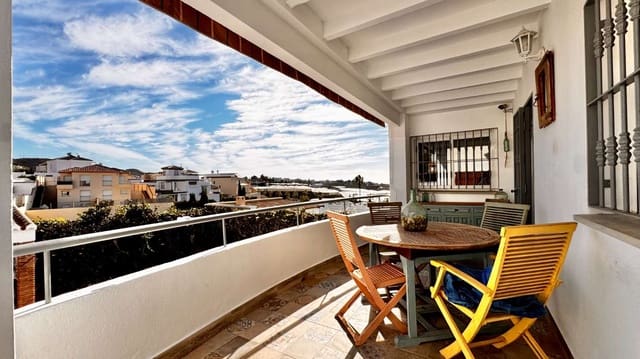 3 makuuhuone Huvila vuokrattavana paikassa Urbanización Santa Rosa, Torrox mukana uima-altaan 
autotalli - 1 500 € (Ref: 9374994)