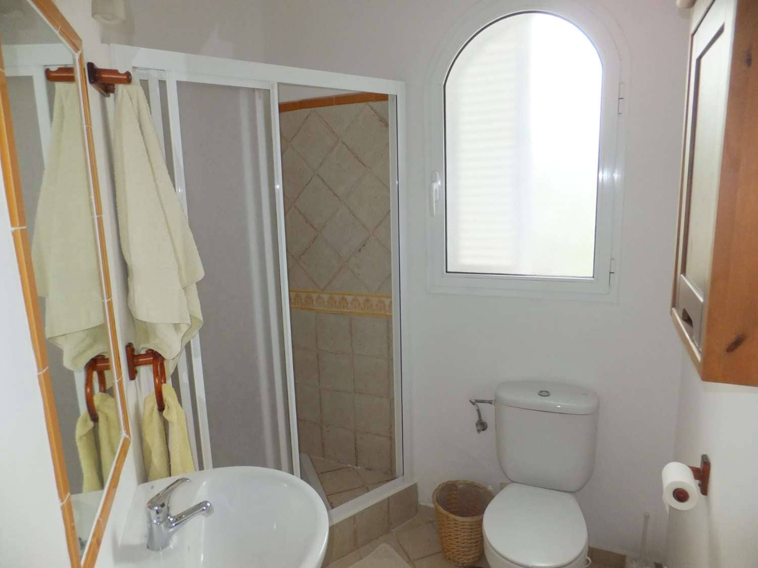 2 soveværelse Lejlighed til leje i Frigiliana med swimmingpool garage - € 1.000 (Ref: 9400445)