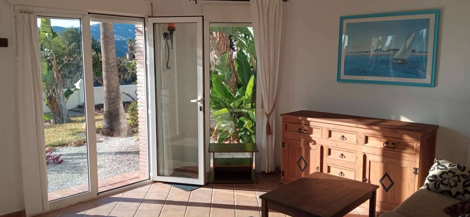 2 soveværelse Lejlighed til leje i Frigiliana med swimmingpool garage - € 1.000 (Ref: 9400445)