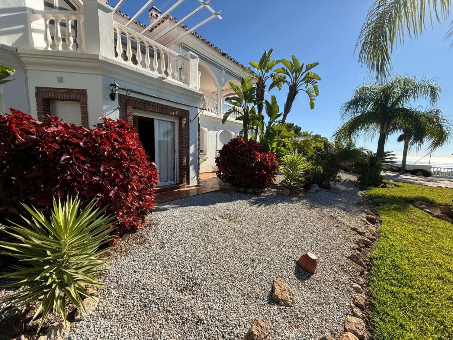 2 soveværelse Lejlighed til leje i Frigiliana med swimmingpool garage - € 1.000 (Ref: 9400445)