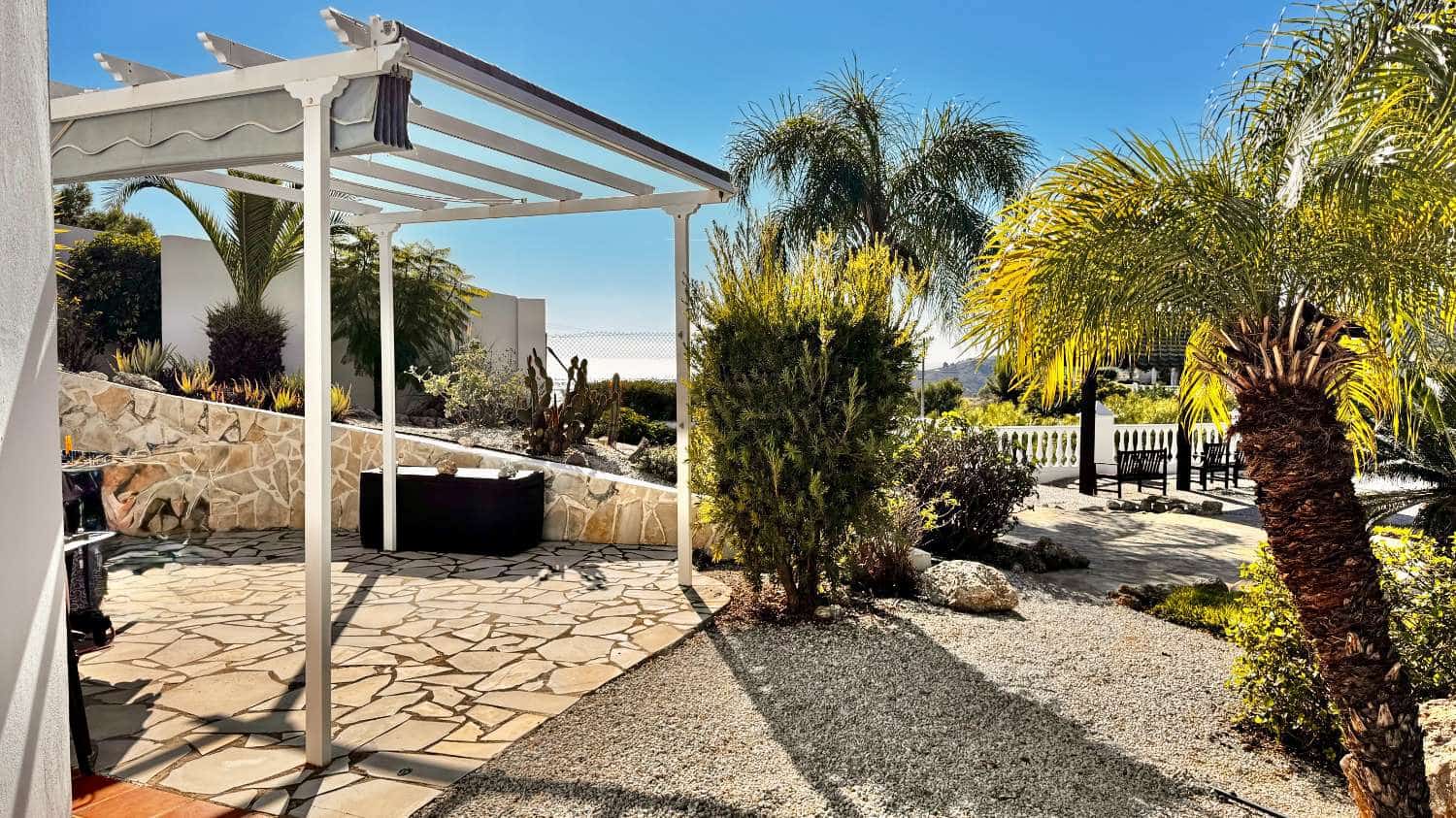 2 soveværelse Lejlighed til leje i Frigiliana med swimmingpool garage - € 1.000 (Ref: 9400445)