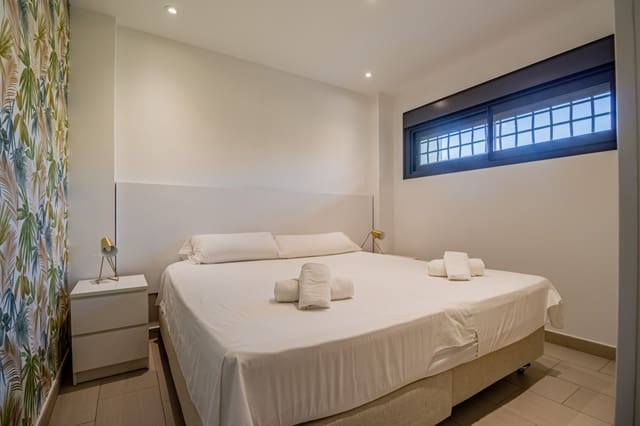 1 bedroom Apartment for sale in Albir, Alfaz del Pi / L'Alfàs del Pi with pool garage - € 410,000 (Ref: 10014103)