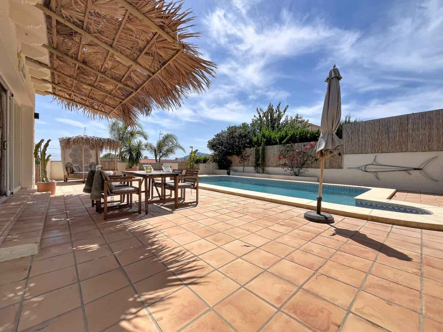 3 soveværelse Villa til salg i La Nucia med swimmingpool garage - € 575.000 (Ref: 10021459)