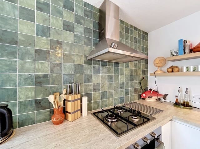3 soveværelse Villa til salg i La Nucia Pueblo  , La Nucia med swimmingpool garage - € 575.000 (Ref: 10021459)