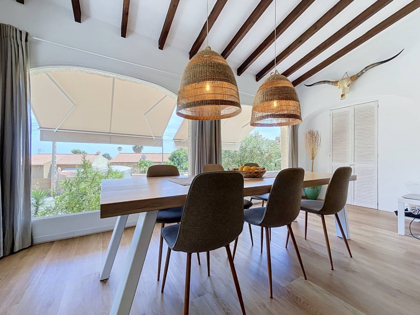 3 soveværelse Villa til salg i La Nucia med swimmingpool garage - € 575.000 (Ref: 10021459)