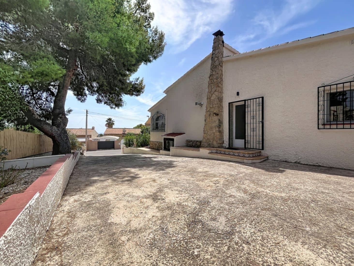 3 soveværelse Villa til salg i La Nucia med swimmingpool garage - € 575.000 (Ref: 10021459)