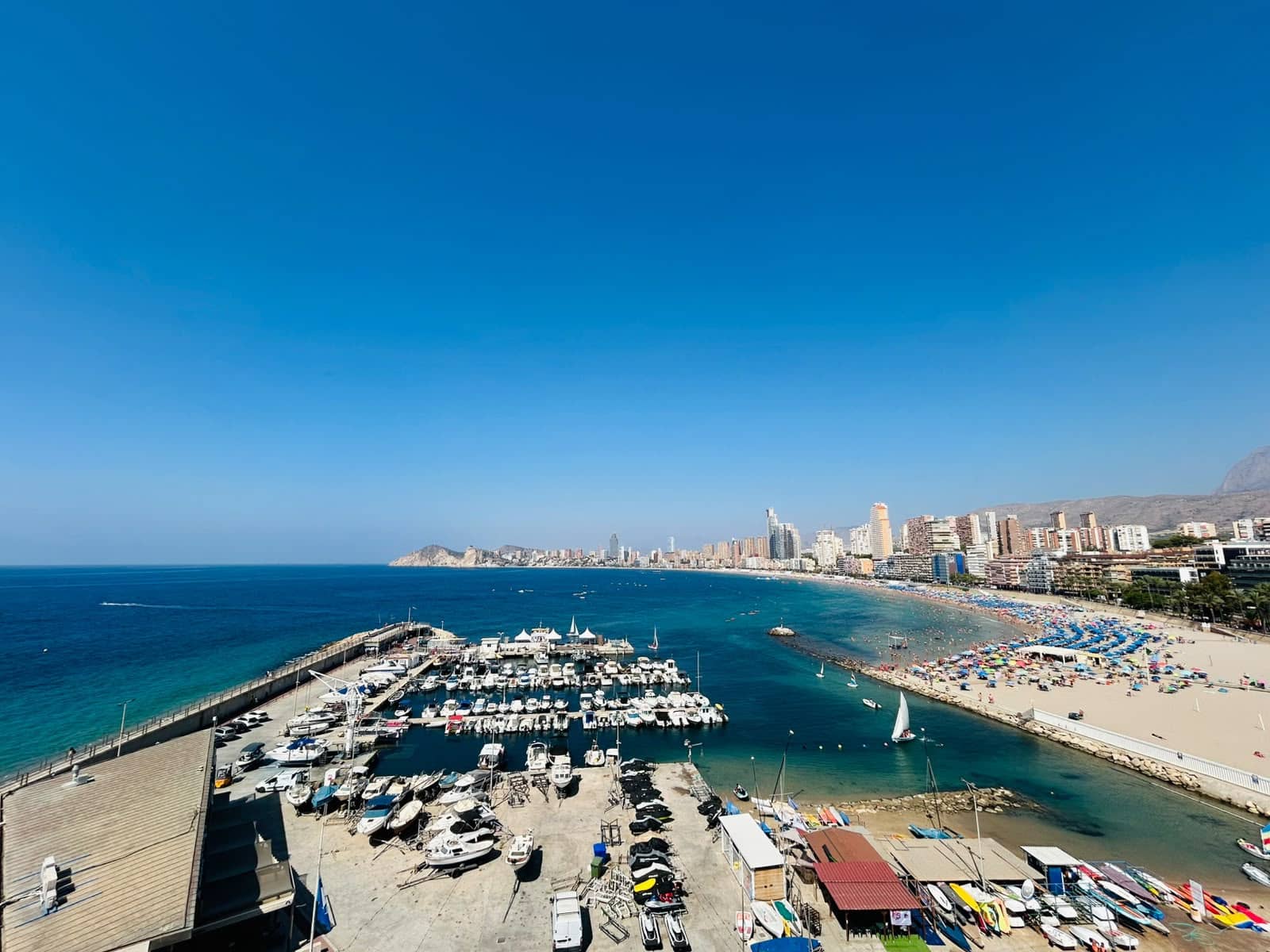 3 soveværelse Lejlighed til salg i Benidorm - € 400.000 (Ref: 10024587)