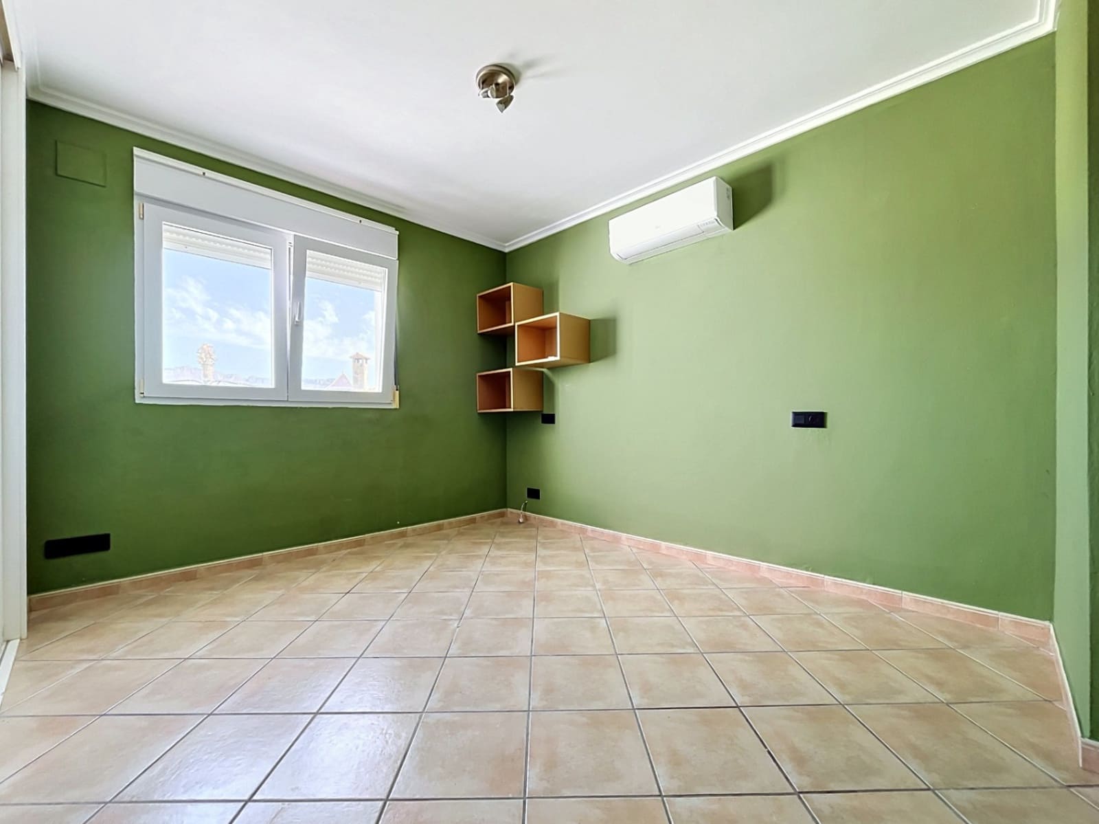 Chalet de 4 habitaciones en Albir en venta con piscina garaje - 650.000 € (Ref: 10034285)