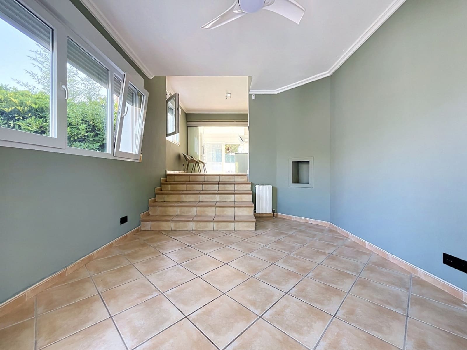 Chalet de 4 habitaciones en Albir en venta con piscina garaje - 650.000 € (Ref: 10034285)