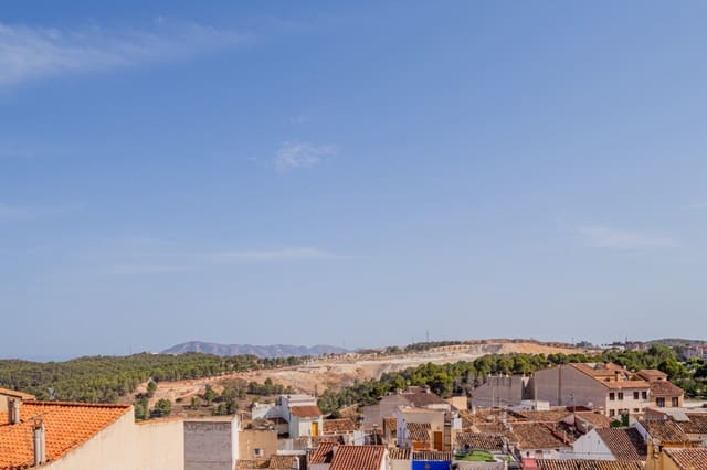 4 bedroom Apartment for sale in La Nucia Pueblo  , La Nucia - € 245,000 (Ref: 10034605)