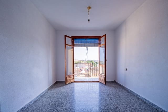 4 bedroom Apartment for sale in La Nucia Pueblo  , La Nucia - € 245,000 (Ref: 10034605)