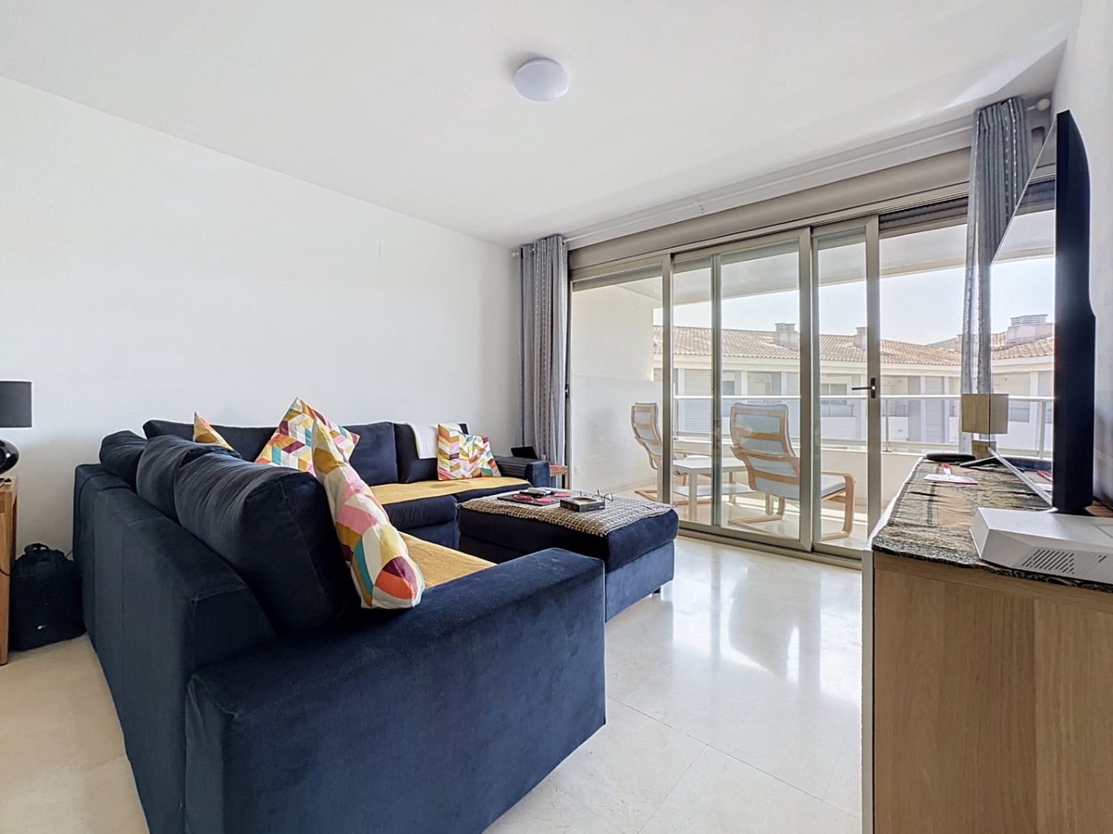 2 Zimmer Apartment zu verkaufen in Albir mit Pool Garage - 385.000 € (Ref: 10034606)