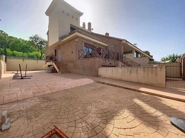 3 sovrum Semi-fristående Villa till salu i La Nucia Pueblo  , La Nucia med pool garage - 310 000 € (Ref: 10039002)