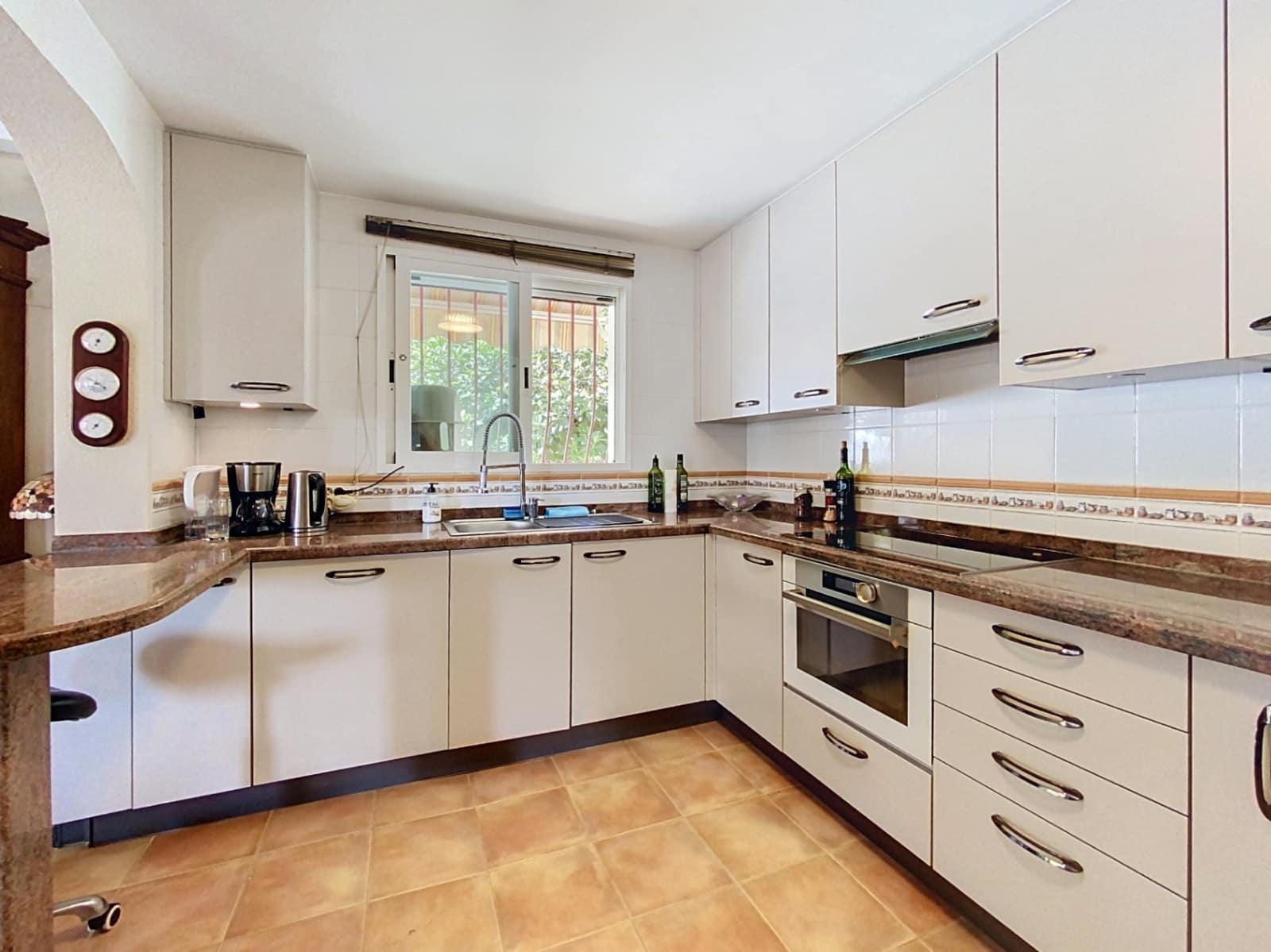 3 soverom Villa til salgs i Altea med svømmebasseng garasje - € 690 000 (Ref: 10039003)