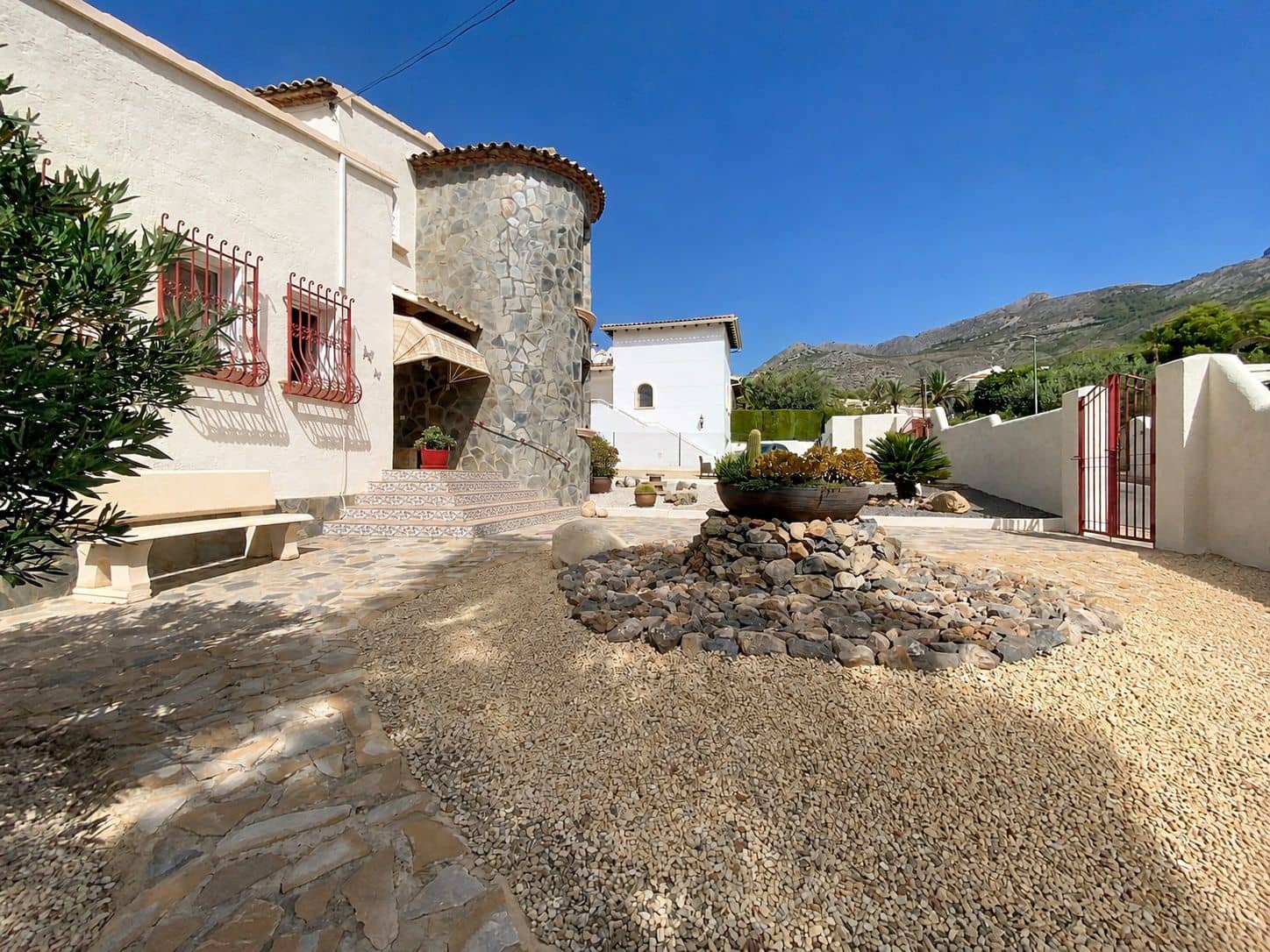 3 soverom Villa til salgs i Altea med svømmebasseng garasje - € 690 000 (Ref: 10039003)