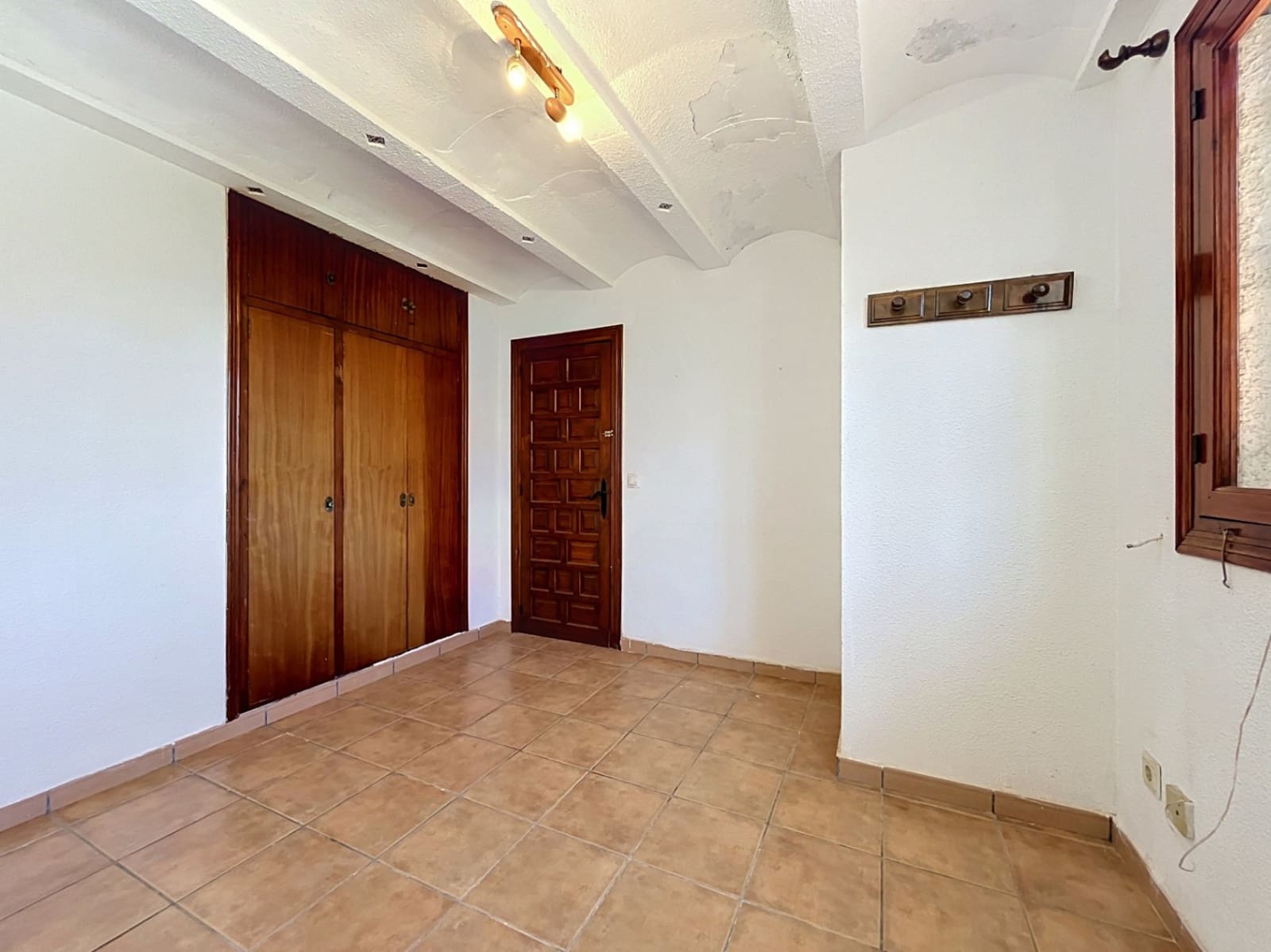 2 bedroom Bungalow for sale in Albir with pool garage - € 370,000 (Ref: 10039229)