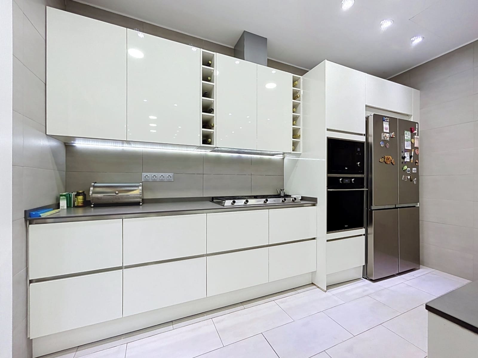 5 slaapkamer Villa te koop in La Nucia met zwembad garage - € 1.950.000 (Ref: 10081759)
