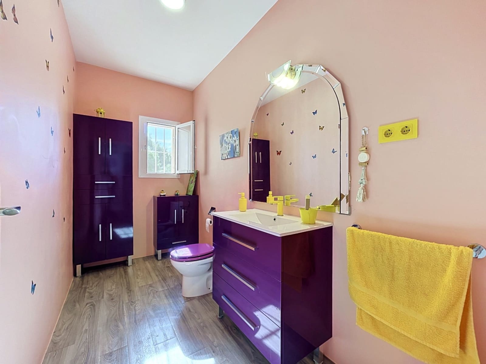 5 slaapkamer Villa te koop in La Nucia met zwembad garage - € 1.950.000 (Ref: 10081759)