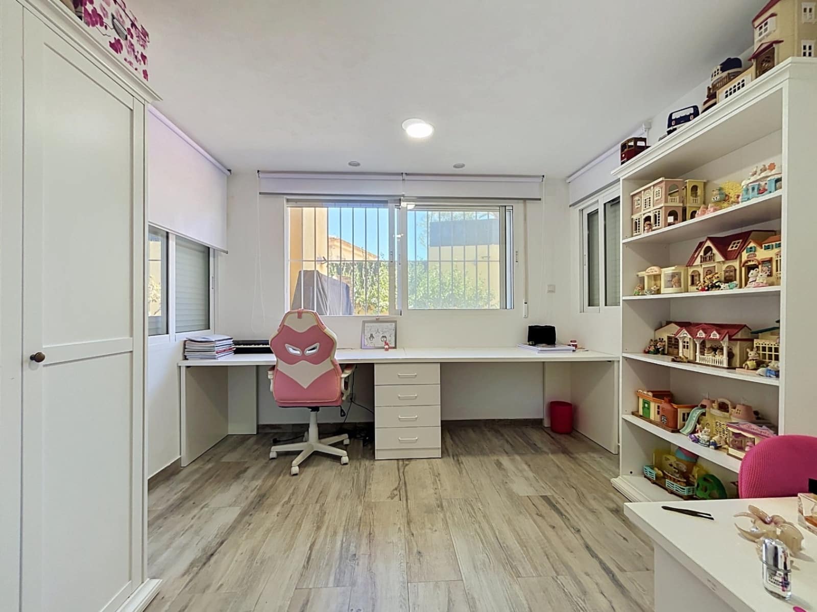 5 slaapkamer Villa te koop in La Nucia met zwembad garage - € 1.950.000 (Ref: 10081759)