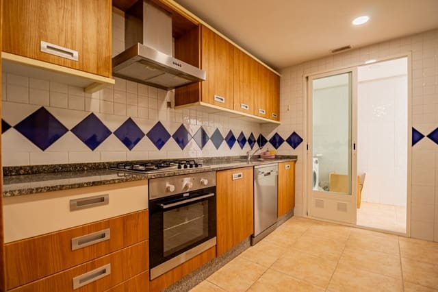 3 sovrum Lägenhet att hyra i Pueblo - Urbanizaciones, Alfaz del Pi / L'Alfàs del Pi med garage - 1 500 € (Ref: 10082180)