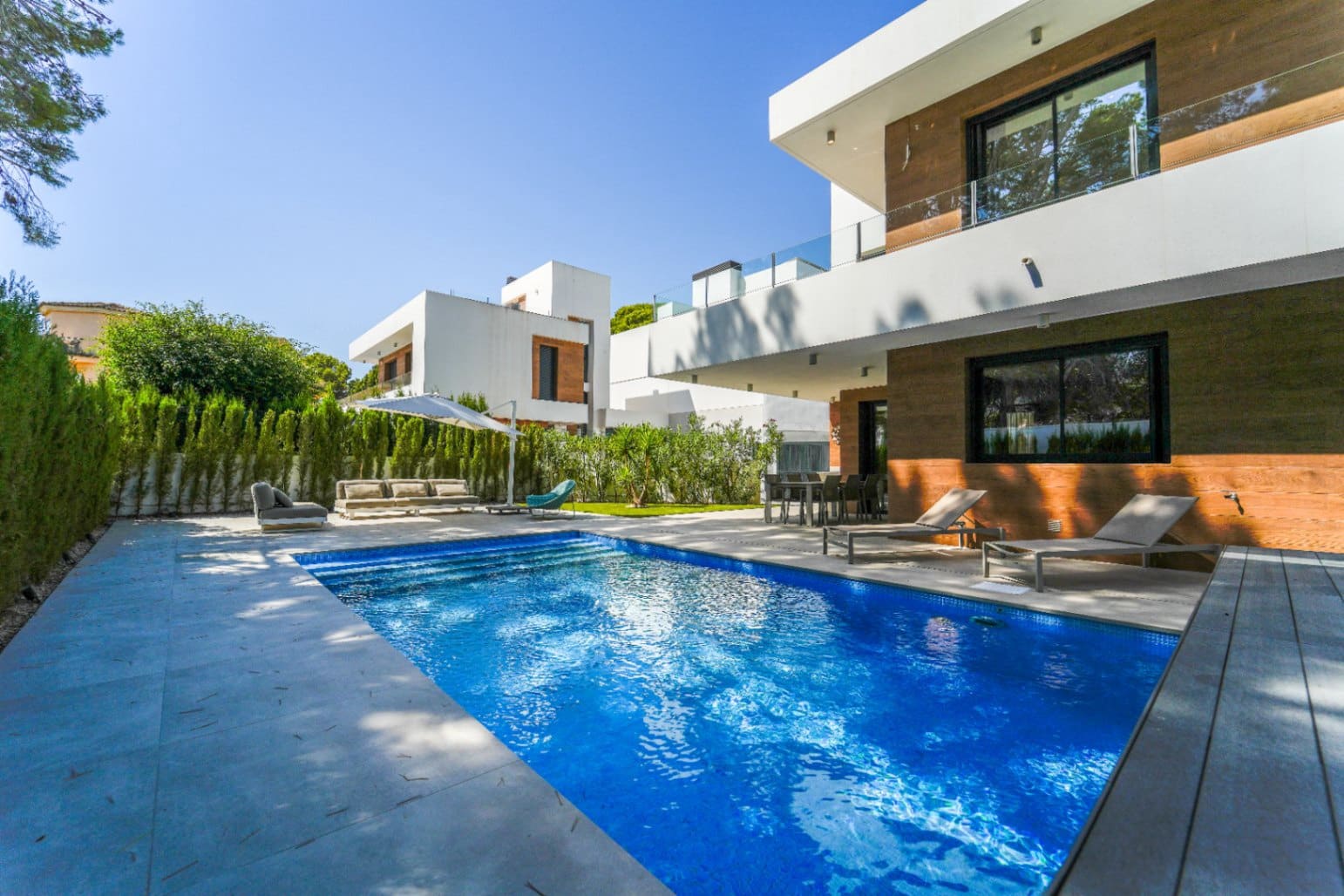 4 slaapkamer Villa te koop in Albir met zwembad garage - € 1.195.000 (Ref: 10093675)