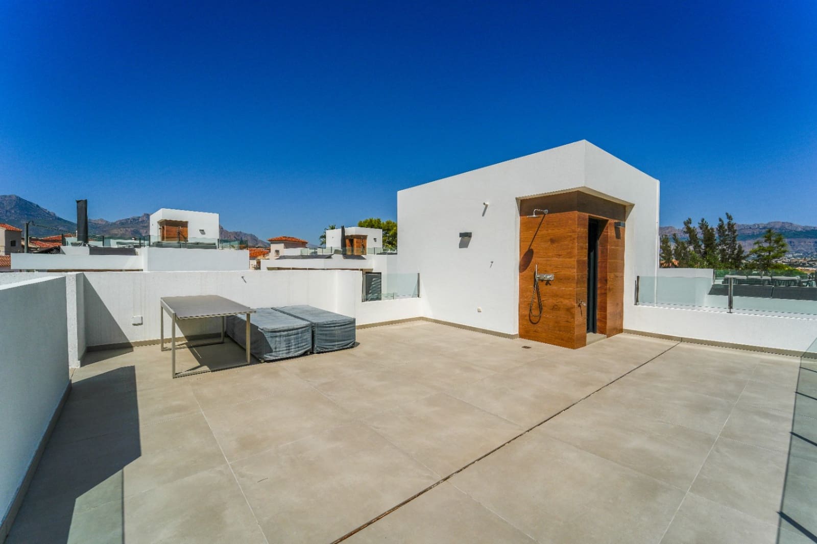 4 slaapkamer Villa te koop in Albir met zwembad garage - € 1.195.000 (Ref: 10093675)