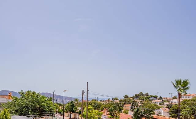 Chalet de 4 habitaciones en Coloma  , La Nucia en venta con garaje - 495.000 € (Ref: 10093808)