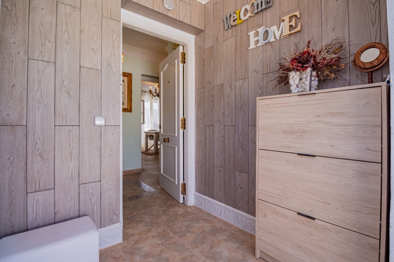 Chalet de 4 habitaciones en La Nucia en venta con garaje - 495.000 € (Ref: 10093808)