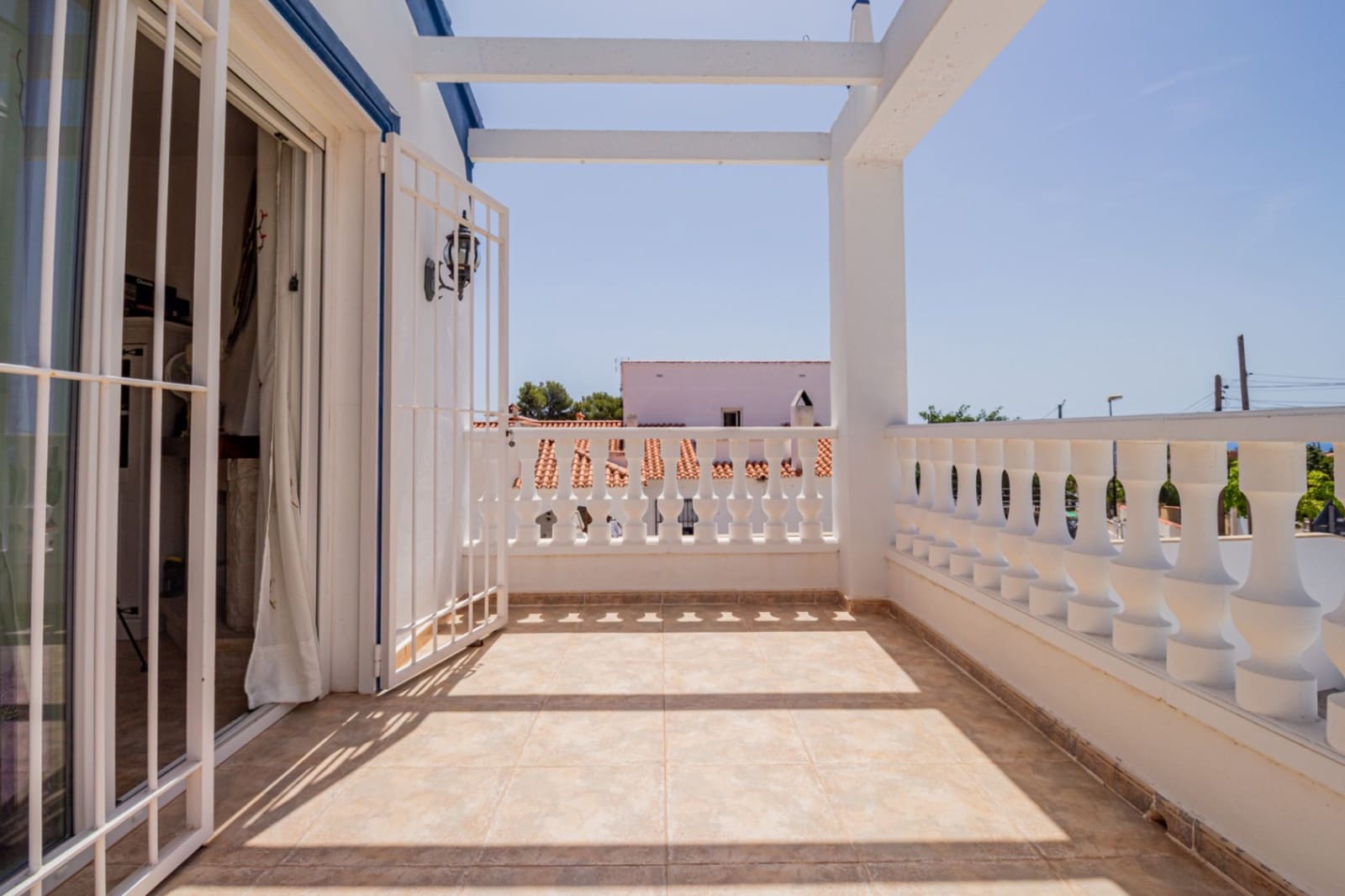 Chalet de 4 habitaciones en La Nucia en venta con garaje - 495.000 € (Ref: 10093808)