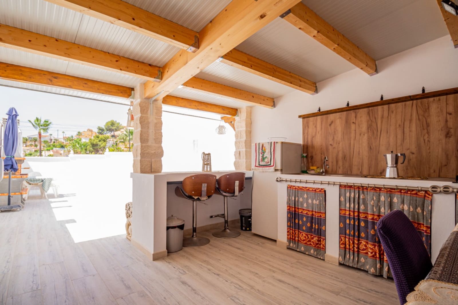 Chalet de 4 habitaciones en La Nucia en venta con garaje - 495.000 € (Ref: 10093808)